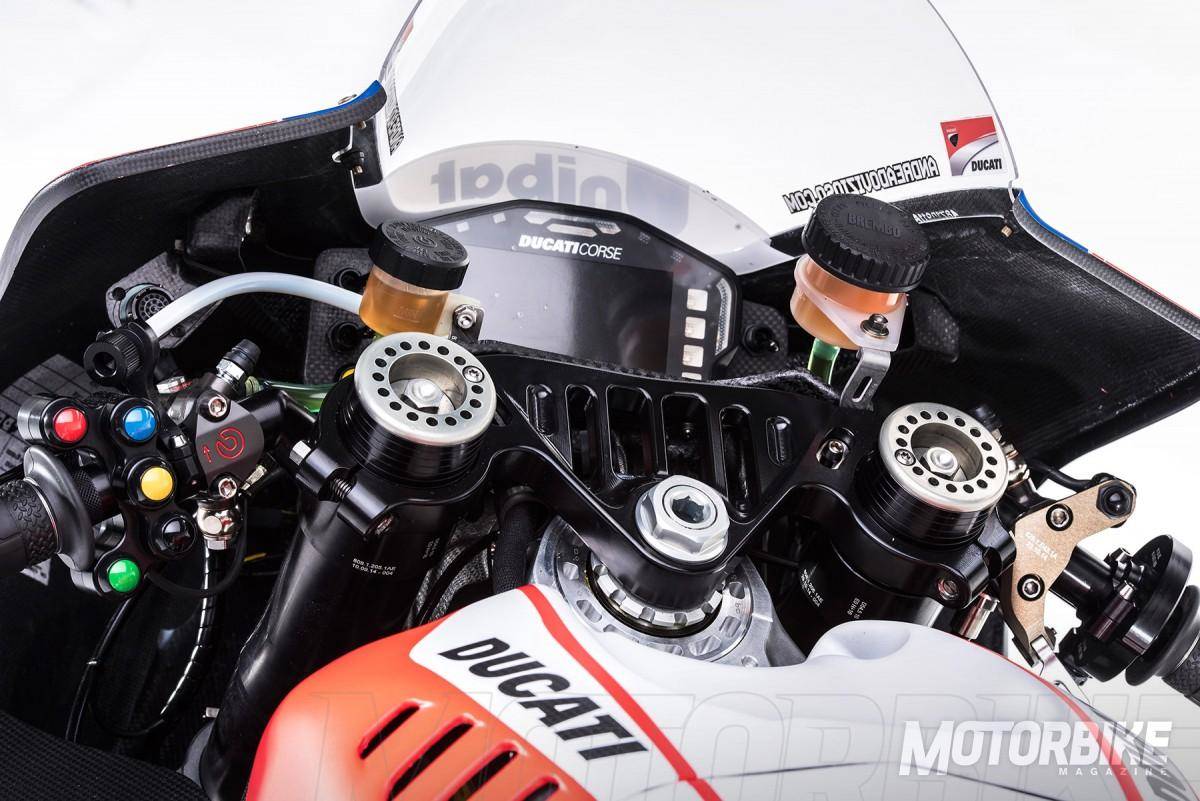 Ducati Desmosedici GP 15 - Ducati MotoGP 2015 - Motorbike Magazine