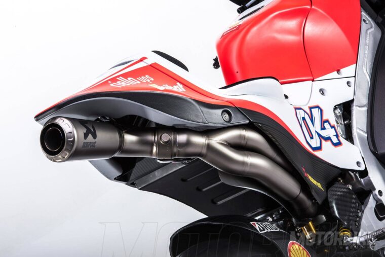 Ducati Desmosedici GP 15 - Ducati MotoGP 2015 - Motorbike Magazine