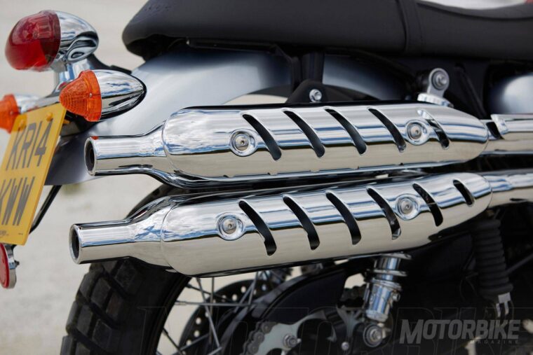 Triumph Scrambler vs. Scrambler Ducati - Motorbike Magazine