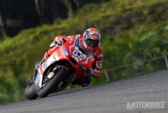 Andrea Dovizioso - Test Sepang - Motorbike Magazine