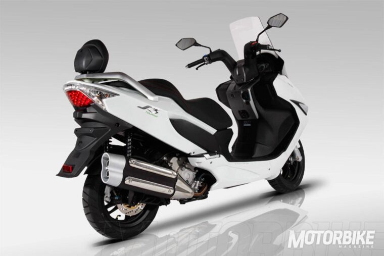 Daelim S3 125 FI: vídeo, precio, fotos y ficha técnica 3 2010093009 touring 3 4 arriere