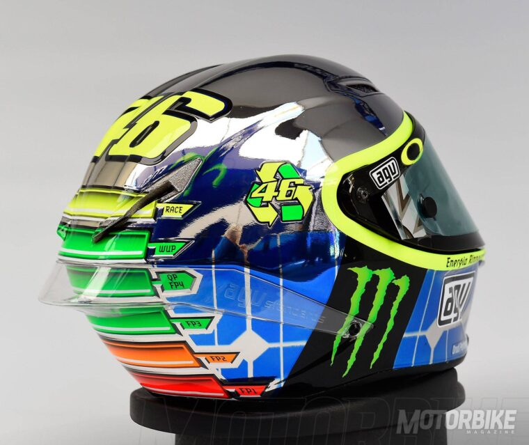 Valentino-Rossi-casco-Mugello-AGV-16