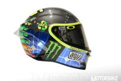 Valentino Rossi casco Mugello AGV 2015 vr46mirror