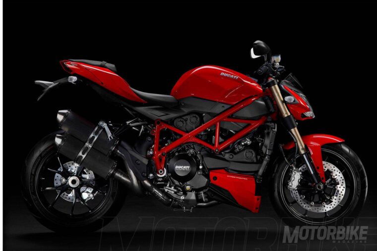 Kawasaki Z800 7 Ducati Streetfigther 1