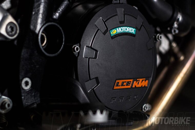 KTM 1050 Adventure MBK6 - Motor