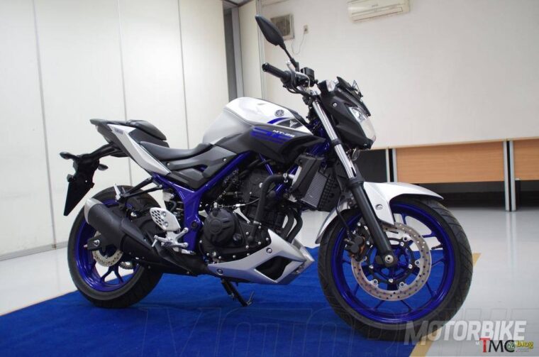 Yamaha MT-03 2016 01