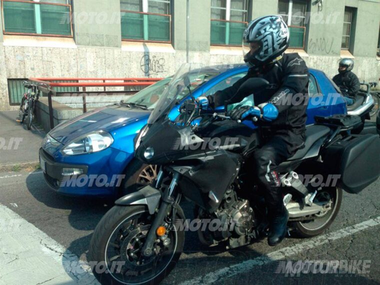 Yamaha-MT07-Tracer_4