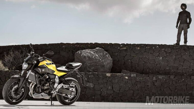 Yamaha-MT07_16