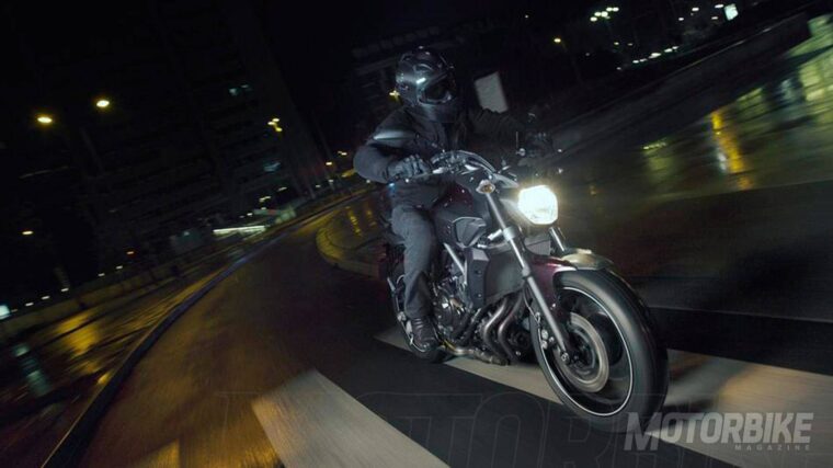 Yamaha-MT07_2
