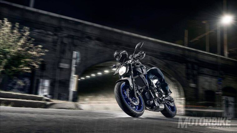 Yamaha-MT07_23