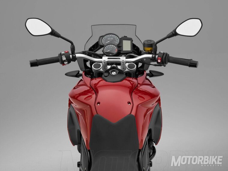 BMW-F700-GS_14