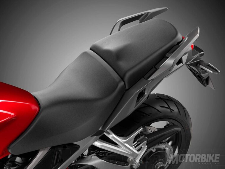 Honda-VFR800X-Crossrunner_15