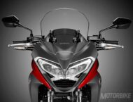 Honda VFR800X Crossrunner 5 Honda VFR800X Crossrunner 4