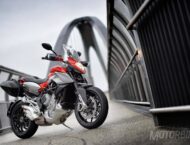 MV Agusta Stradale 800 11