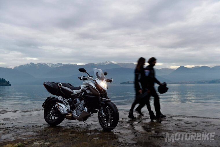 MV-Agusta-Stradale-800_13