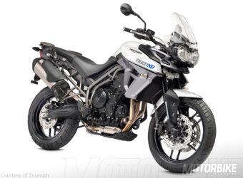 BMW F700 GS 8 Triumph Tiger 800 XR 1