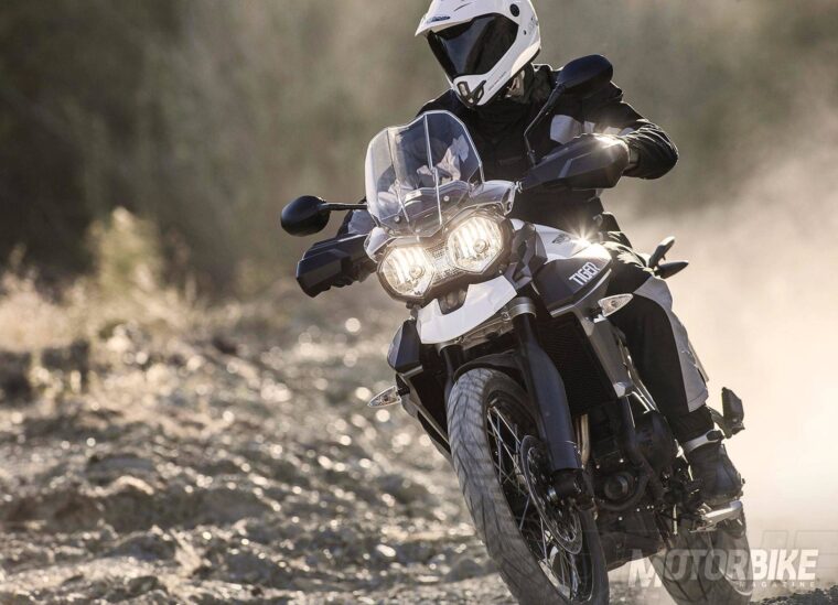 Triumph-Tiger-800_1