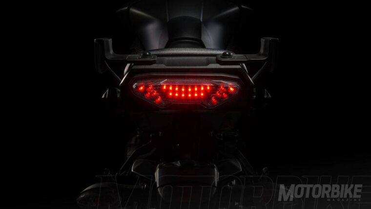 Yamaha-MT-09-Tracer_14