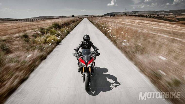 Yamaha-MT-09-Tracer_5