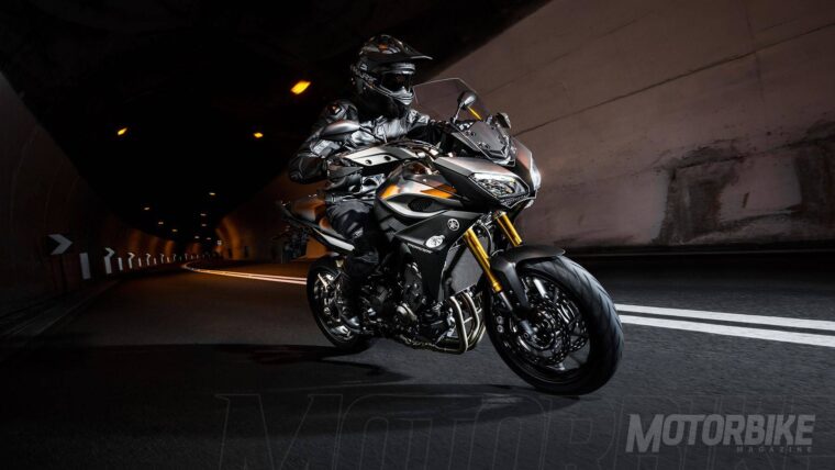 Yamaha-MT-09-Tracer_7