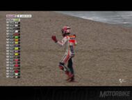 MotoGP Silverstone 2015. Caída de Marquez; el título de Rossi está más cerca 11 Marc Marquez Caida Silverstone MotoGP 2015