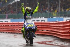 Valentino Rossi: «Estos 12 puntos de ventaja son muy importantes» 5 MotoGP Silverstone 2015 - Motorbike Magazine