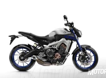 La respuesta de Yamaha contra la Africa Twin: una Teneré con el motor de la MT-09 3 2015 Yamaha MT 09 EU Race Blu Studio 002