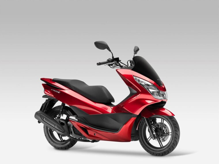 Honda PCX 125 01