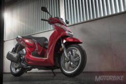 Honda SH300i Scoopy 2015