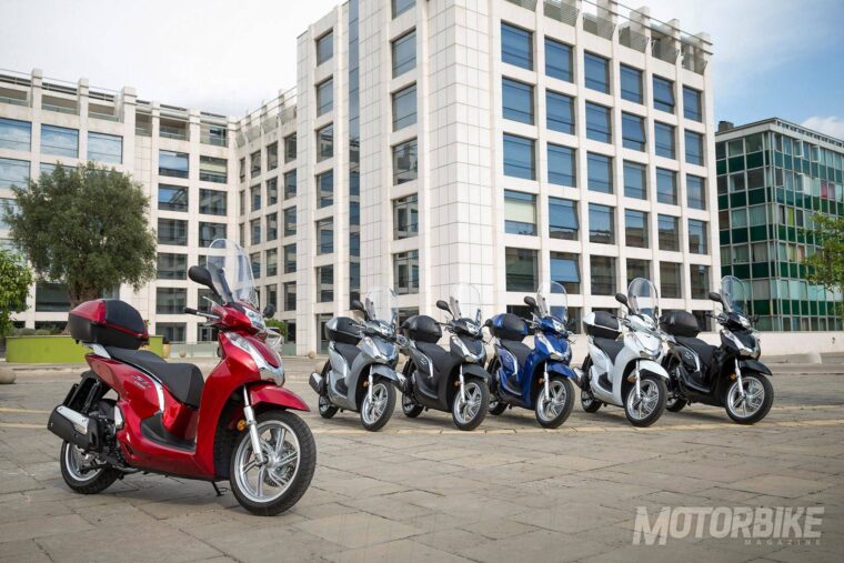 Honda SH300i Scoopy - Precio, fotos, ficha técnica y motos rivales