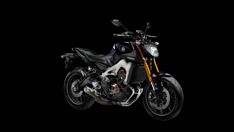 2015_YAM_MT09_EU_VDVM1_STU_011_03