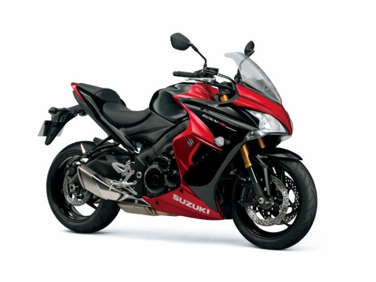 GSX-S1000FAL6_AV4_Diagonal_3