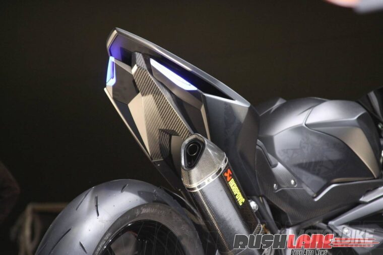 Honda-CBR250RR-lightweight-super-sport-hi-res-photo-1
