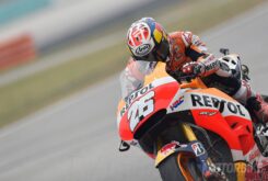 MotoGP Malasia 2015: Pedrosa vence, Lorenzo recorta y Rossi desata la tormenta 27 MotoGP Malasia 2015 Dani Pedrosa 01