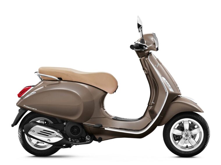 Piaggio-Vespa-Primavera-125_15