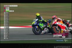 Rossi tira a Márquez en Malasia. Galería de fotos 28 Rossi Marquez 2015 MotoGP Malasia Carrera04