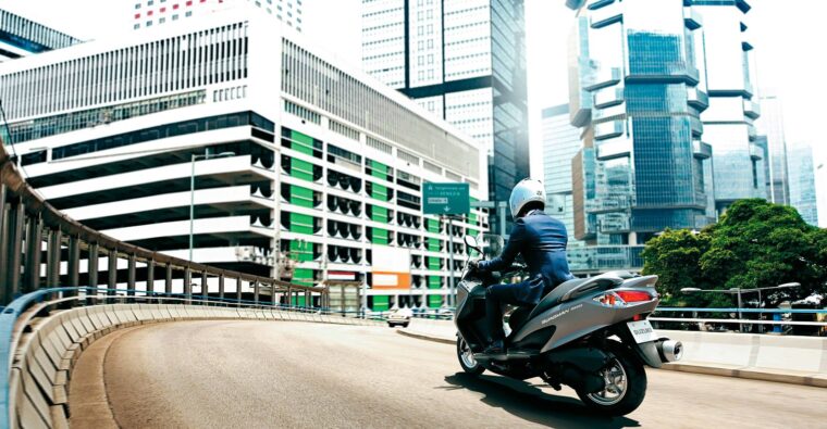 Suzuki-Burgman-125_13