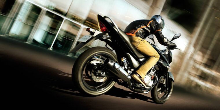 Suzuki-Inazuma-250_13