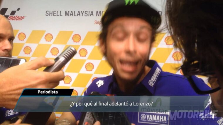 Valentino Rossi 2015 MotoGP MalasiaAdelantamiento01