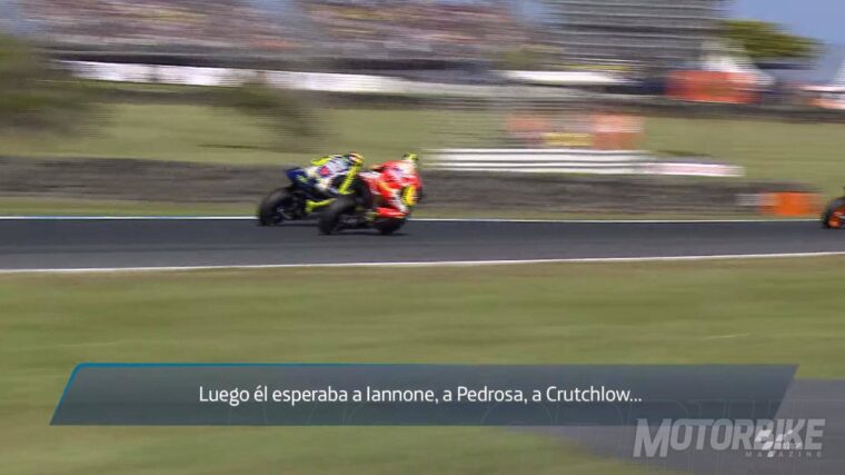 Valentino Rossi 2015 MotoGP Malasia - Adelantamiento07