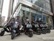Vespa 946 NYC Armani 02