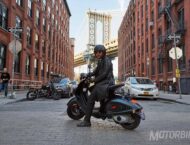 Vespa 946 NYC Armani 06