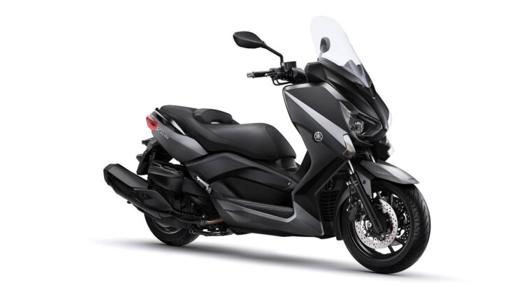 Yamaha-XMAX-400_22