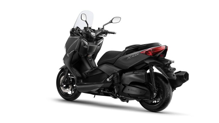 Yamaha-XMAX-400_24
