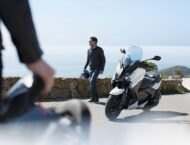 Yamaha XMAX 400 6