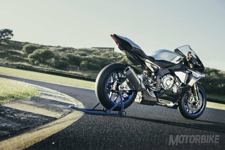 Yamaha YZF-R1M 2016