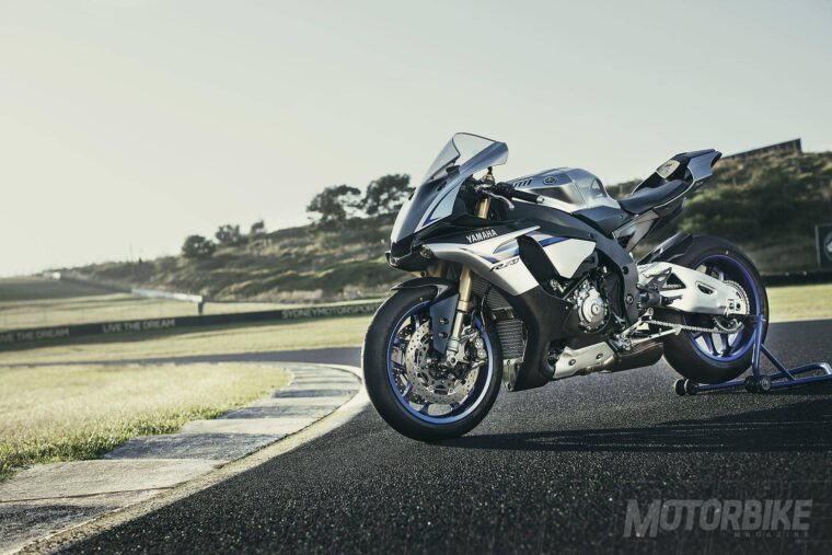 Yamaha YZF-R1M 2016