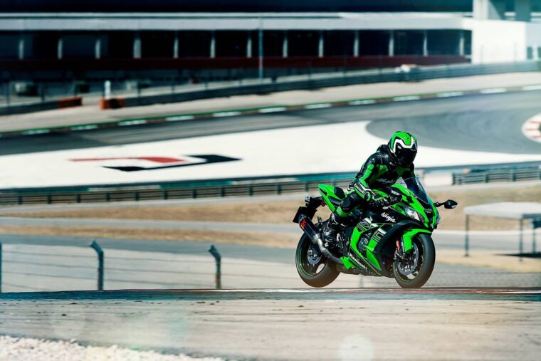 Kawasaki ZX10-R 2016