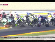 Aparatosa caída provoca la bandera roja en la salida de Moto2 10 Caida Salida Moto2 Valencia 2015 11