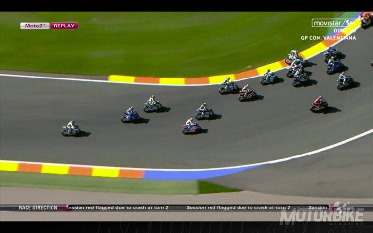Caida-Salida-Moto2-Valencia-2015-3
